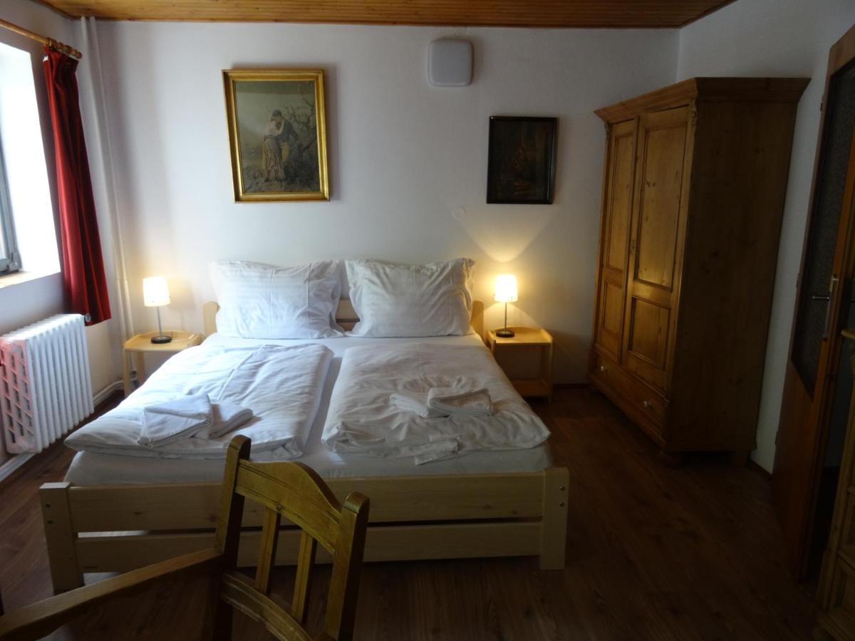 Hotel V Nebi Josefův Důl u Jablonce nad Nisou Exterior foto