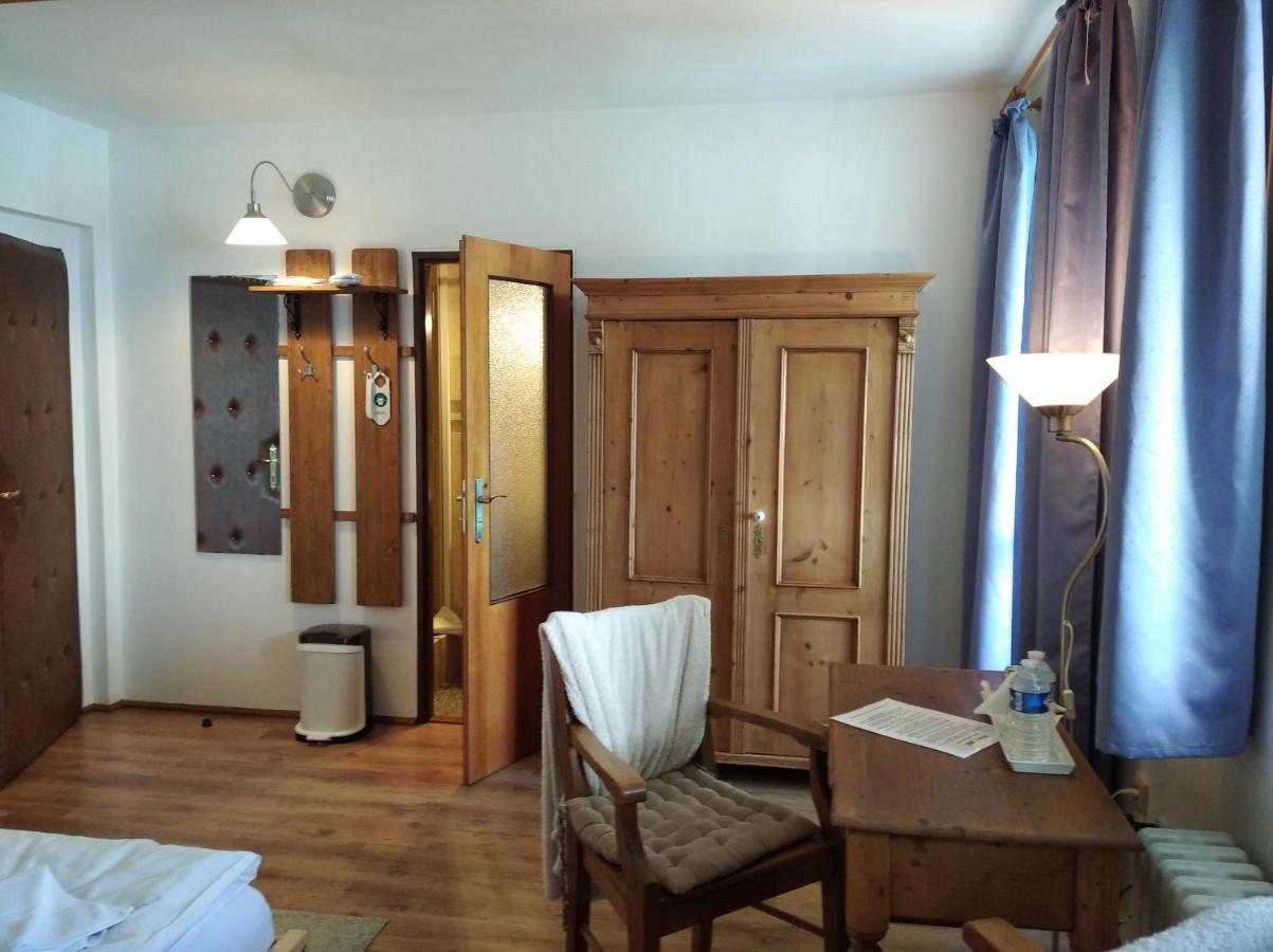 Hotel V Nebi Josefův Důl u Jablonce nad Nisou Exterior foto