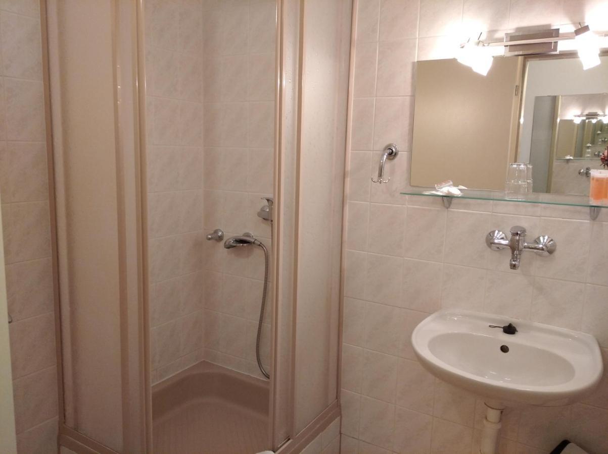 Hotel V Nebi Josefův Důl u Jablonce nad Nisou Exterior foto